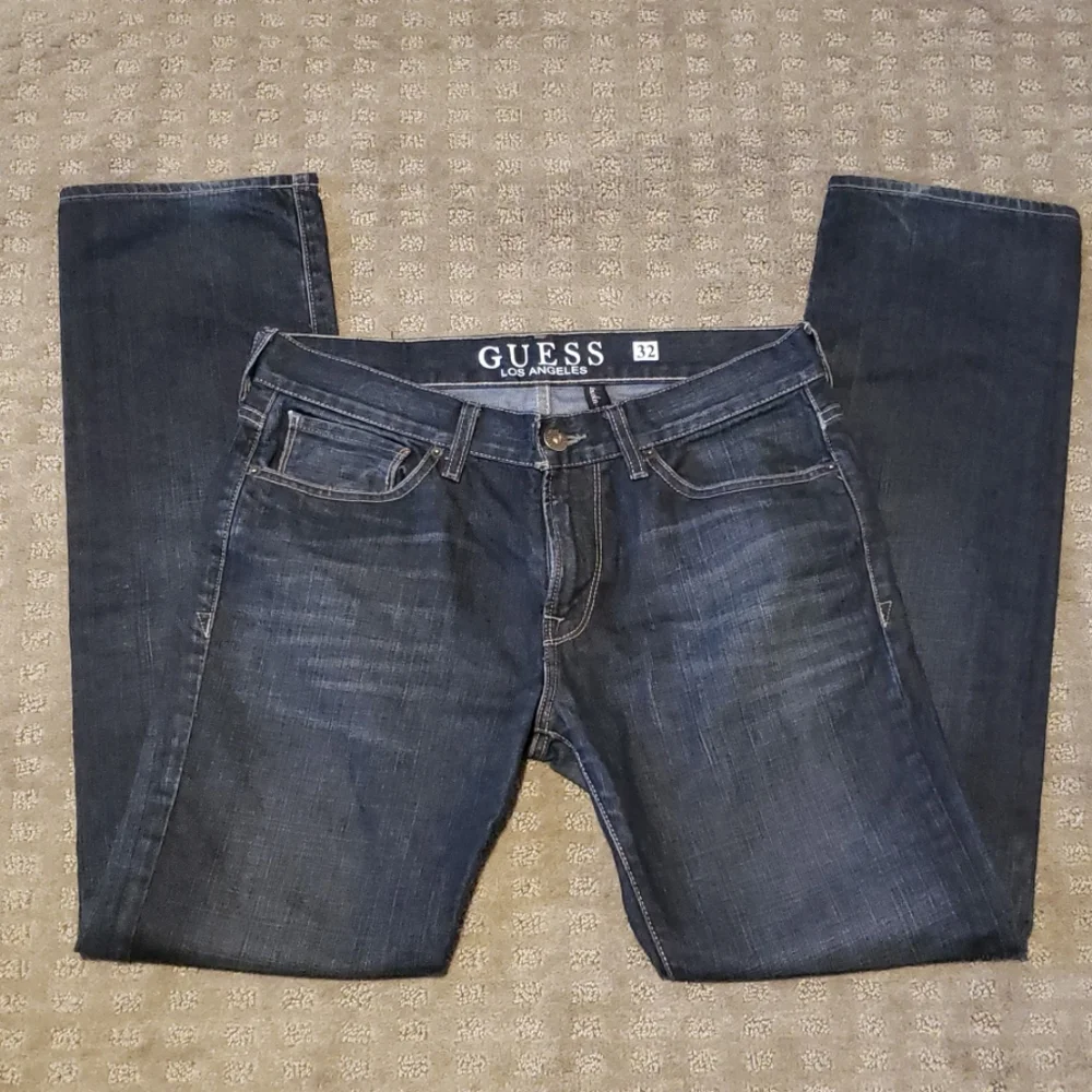 Guess Men’s Slim Straight Jeans in Dark Blue Wash